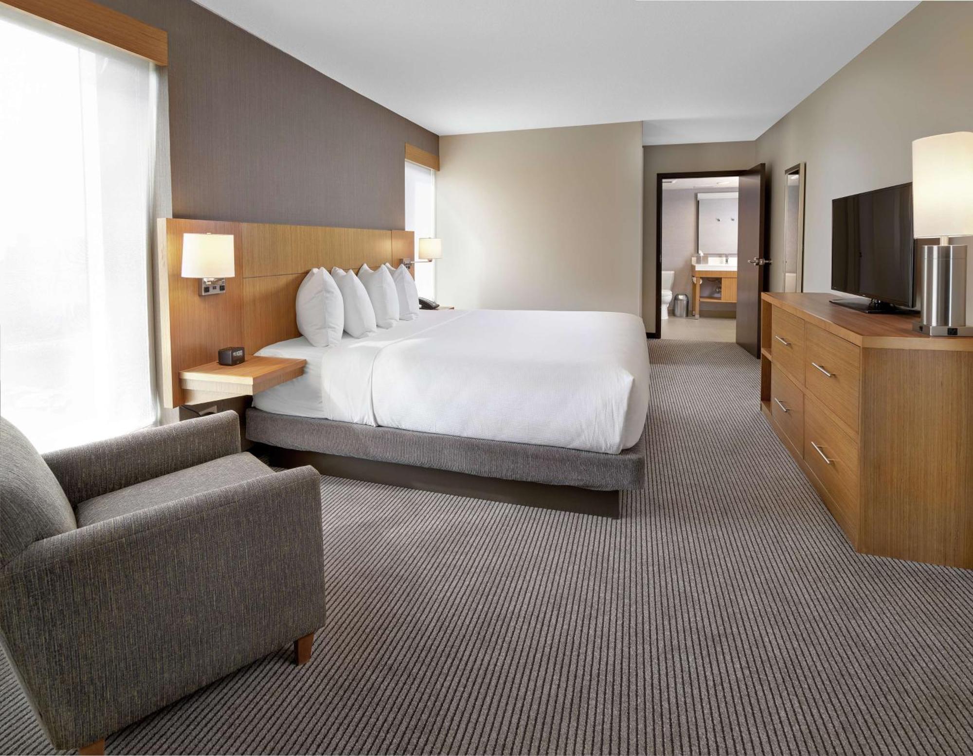 Doubletree By Hilton Edmonton Downtown Hotel Kültér fotó