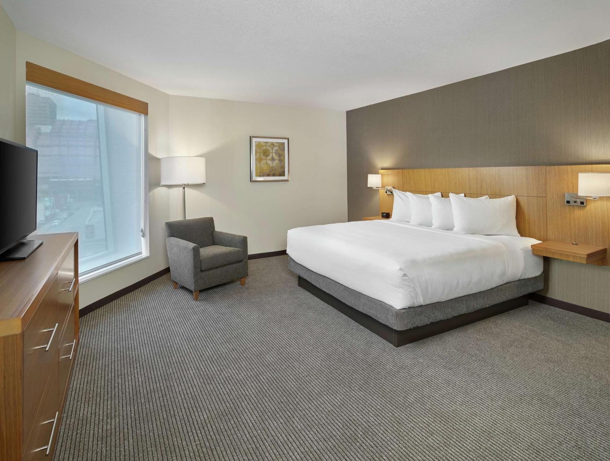 Doubletree By Hilton Edmonton Downtown Hotel Kültér fotó