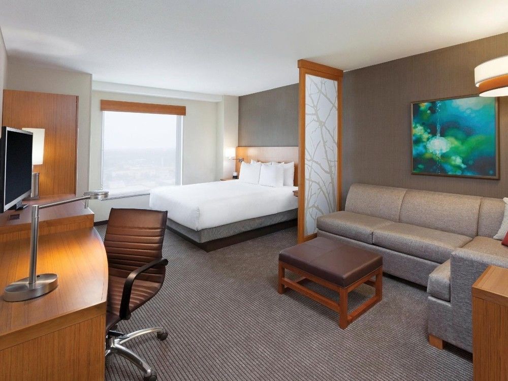 Doubletree By Hilton Edmonton Downtown Hotel Kültér fotó